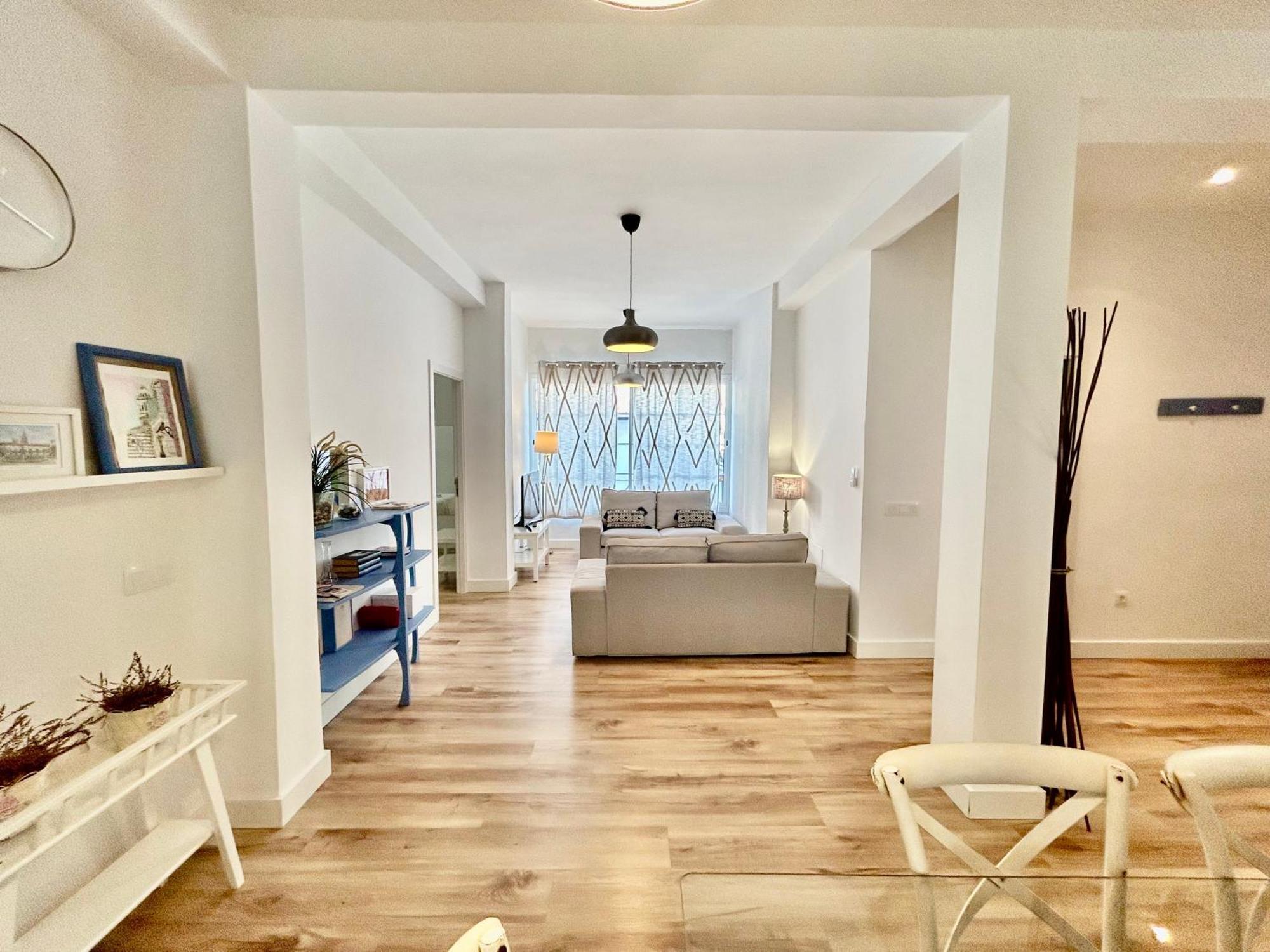 Acogedor Apt 6Pax 3Bdr 2Bth - Cozyhomesevilla5 ภายนอก รูปภาพ